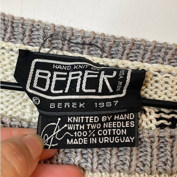 Berek Vintage 80s Hand Knit Sweater Dots and Daisies Size Small Funky Novelty - Picture 7 of 8